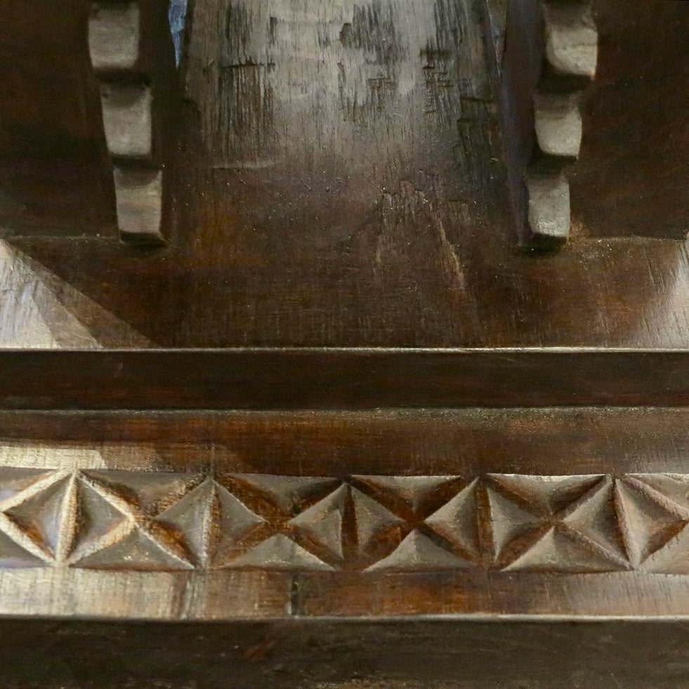 Ashanti Stool
